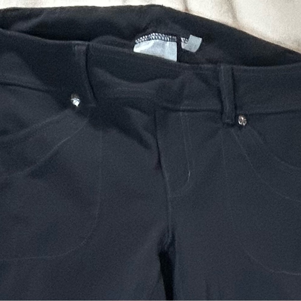 Athleta Black Women’s Medium Slim Stretch Fit